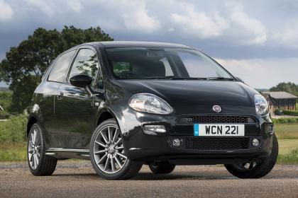 Fiat unveils Punto Jet Black 2 in UK
