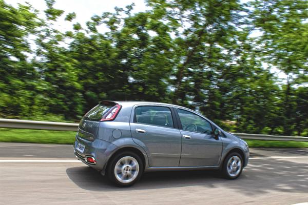 Fiat Punto Evo Price - Images, Colors & Reviews - CarWale
