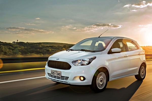 2015 Ford Figo hatchback spotted undergoing test in India