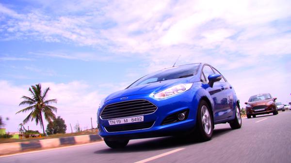 2014 Ford Fiesta Images 39
