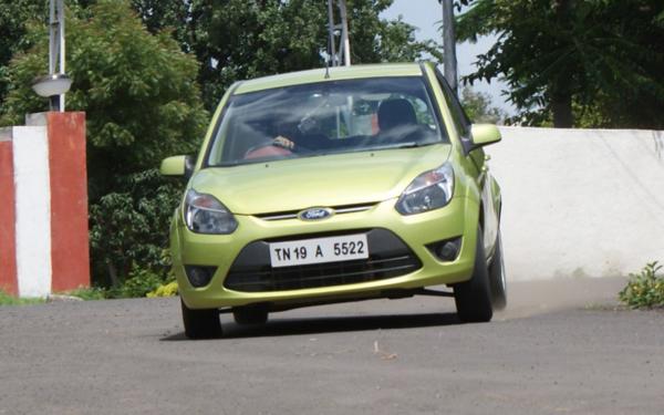 Facelifted Ford Figo spotted doing test runs near Chennai once again