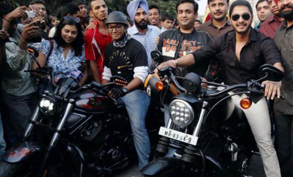 Harley-Davidson rally flagged-off by Shreyas Talpade at Mulund Festival 2013 