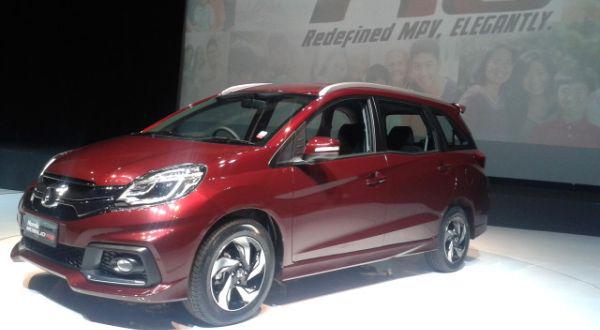 Honda adds two new variants V (O) and RS in Mobilio range