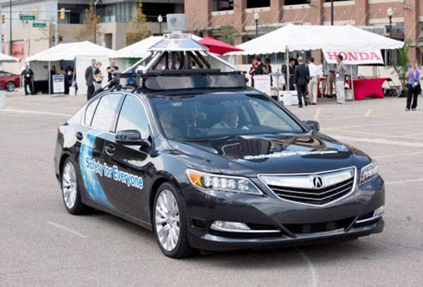 Honda demonstrates self-driving car in Detroit