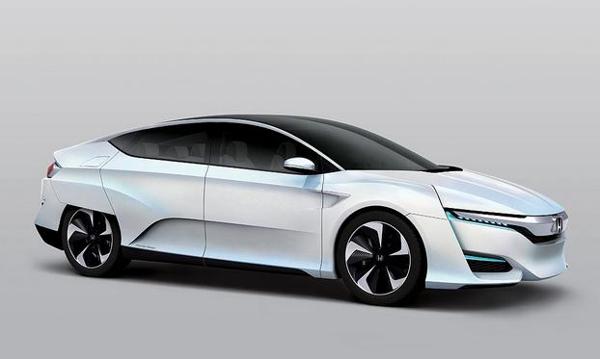 Honda unveils a stylish five seater Hydrogen fuel-cell sedan