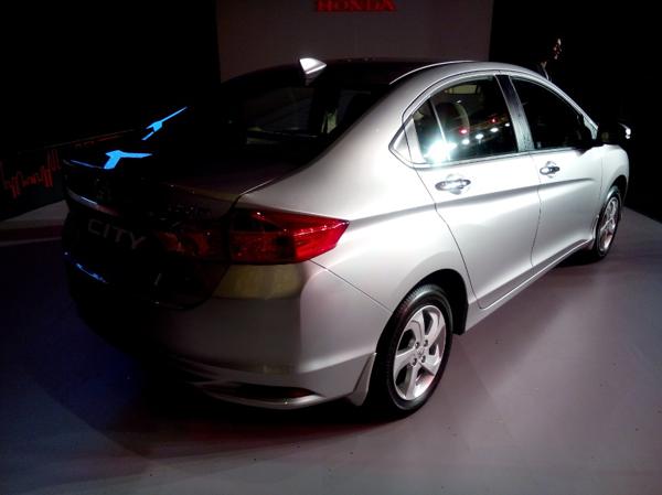 New Honda City will set a new benchmark in mileage and performance 4