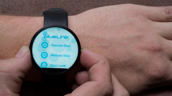 Hyundai launches a new Blue Link Android-based smartwatch app that can remotely start cars