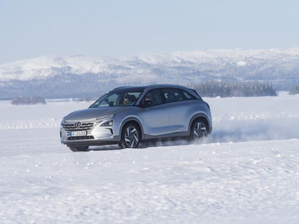 Hyundai-Motor-Winter-Test-2