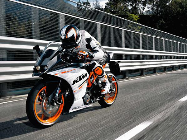 KTM RC 390 and RC 200 makes a Grand Entry in the Power Bike Segment on Launch Day