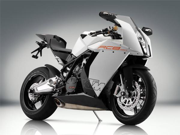 KTM working on new Duke-based RC bikes for launch in 2014