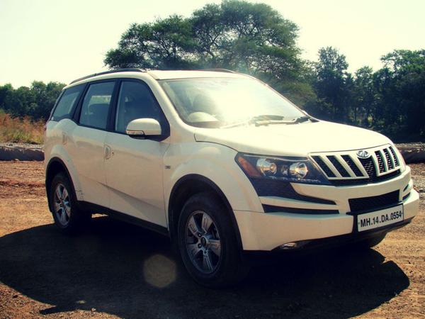 Mahindra XUV500 makes it to the Limca Book of Records