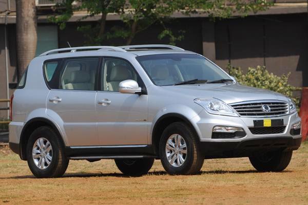 Mahindra Ssanyong Rexton RX6 - latest one from its SUV series in the country