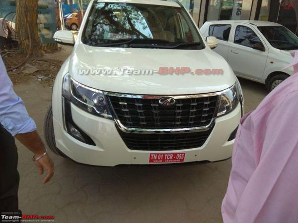 Top 4 features of 2018 Mahindra XUV500 