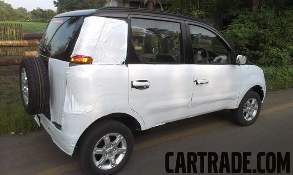 CarTrade.com Exclusive: Images, Video and Drive Review of Mahindra Quanto3