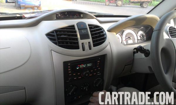 CarTrade.com Exclusive: Images, Video and Drive Review of Mahindra Quanto8