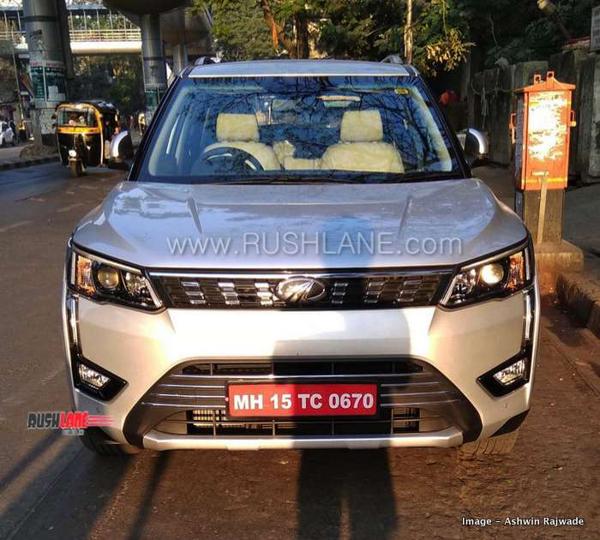 XUV300 W6 AMT spied