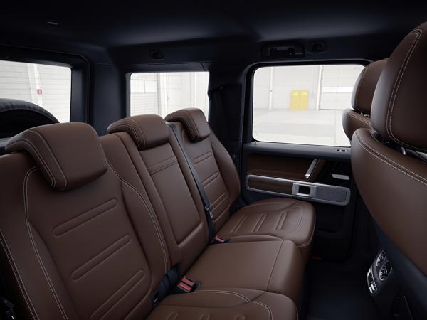 Mercedes-Benz revealed the G-Class interior ahead of Detroit debut