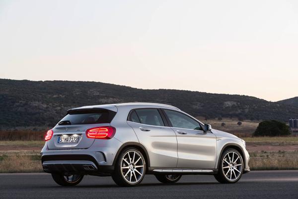 Mercedes-Benz GLA45 AMG officially unveiled ahead of public debut 