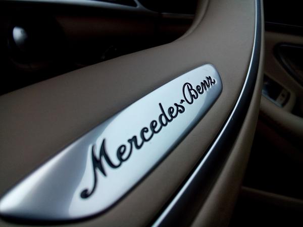 Mercedes Benz S Class Photos 16