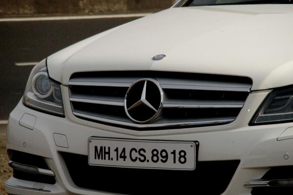 Mercedes Benz Review Images
