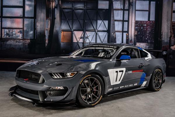   Ford Mustang GT4 races in to SEMA Show