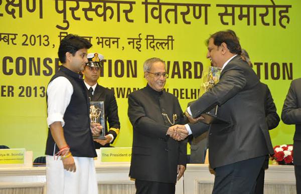 National Energy Conservation Award given to Mahindra & Mahindra