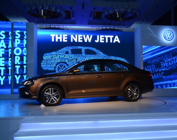 New Volkswagen Jetta side view