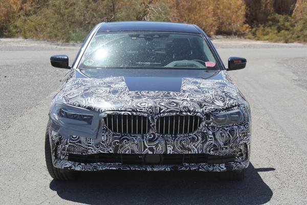 Next-gen BMW 5 Series with plug-in hybrid tech caught testing