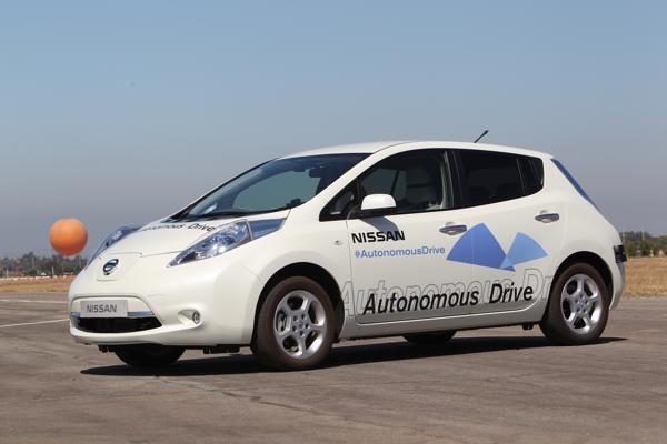 Nissan and Google in the process of developing self-driven cars