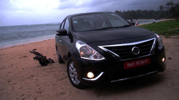 2014 Nissan Sunny Review 13