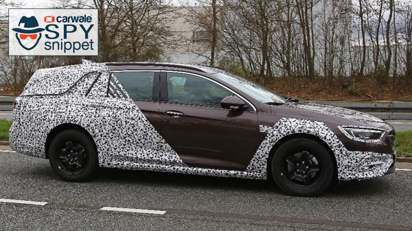 Opel Insignia Country Tourer spied