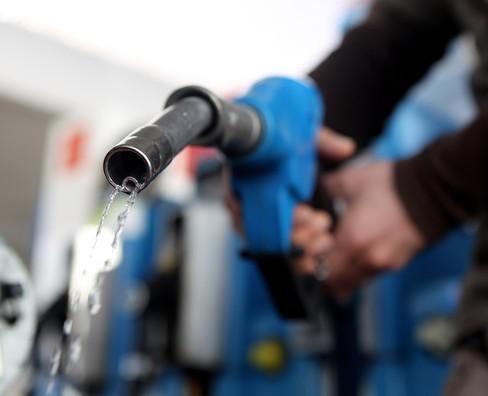 Diesel prices comes down, gas price raises  