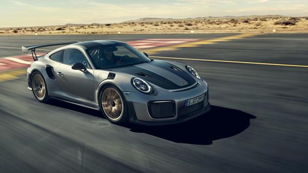 Porsche-911-GT2-RS-launched
