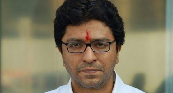 Raj Thackeray's daughter injured in a road accident in Mumbai