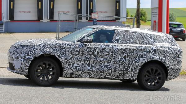 Range Rover Sport Coupe spotted testing 