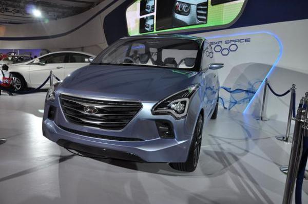 Recap of Auto Expo 2012: Hyundai unveils several new models
