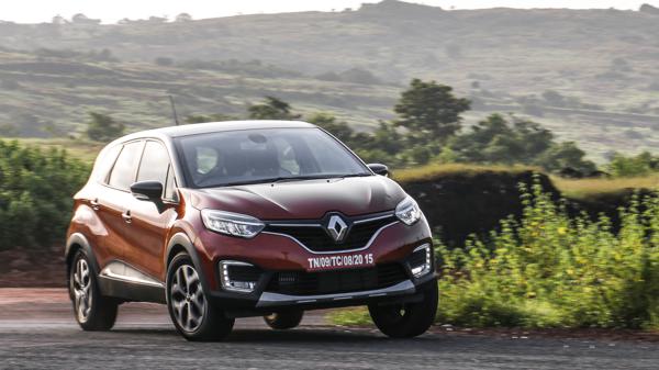Renault Captur to be offered in Petrol automatic in 2019