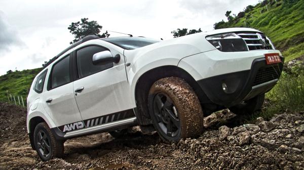 Renault Duster AWD Photos 15