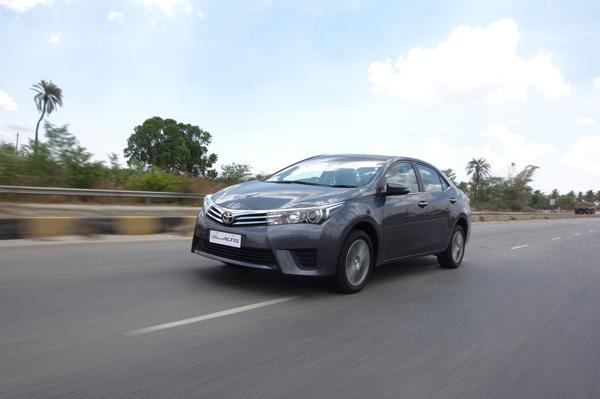Toyota Corolla Altis - Quality performance sedan in India