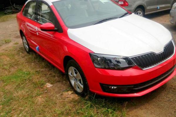 Skoda Rapid facelift snapped undisguised at a dealer yard