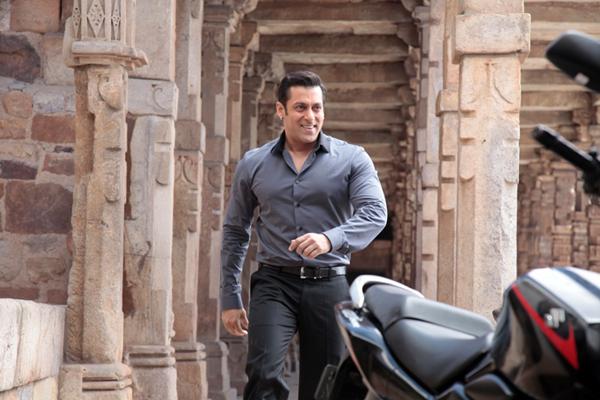 Salman Khan starrer 'Kick' to feature Suzuki motorcycles