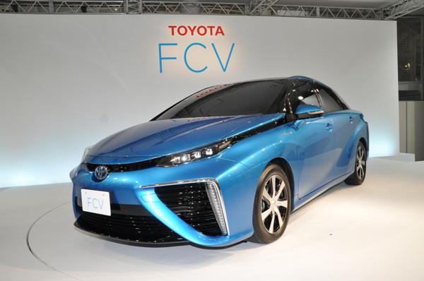 Toyota reveals exterior and price of Fuel Cell Sedan