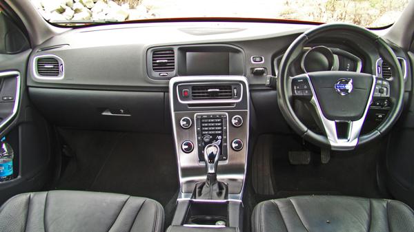 Volvo S60 Images 10