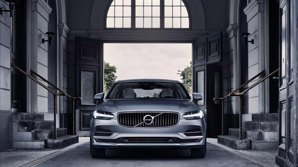 Volvo to launch the S90 in India on November 4