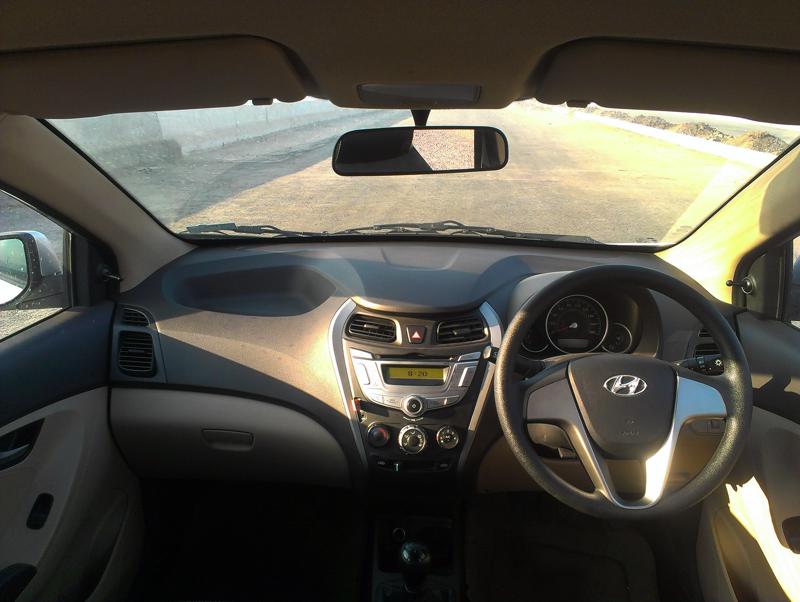 2016 Hyundai Eon - Interior Front View - Automobilico