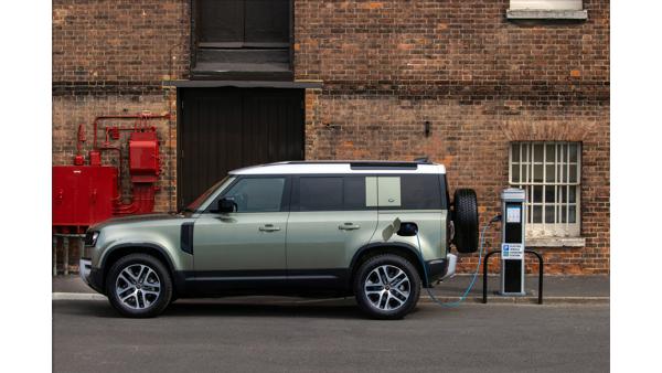 Range rover defender deals phev