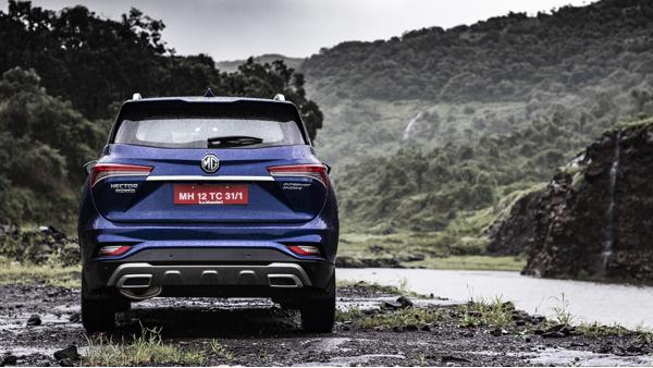 MG Hector Plus Diesel Manual First Drive Review